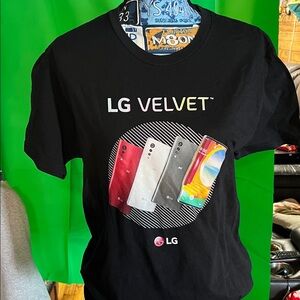 LG Velvet Graphic Tee - Black
